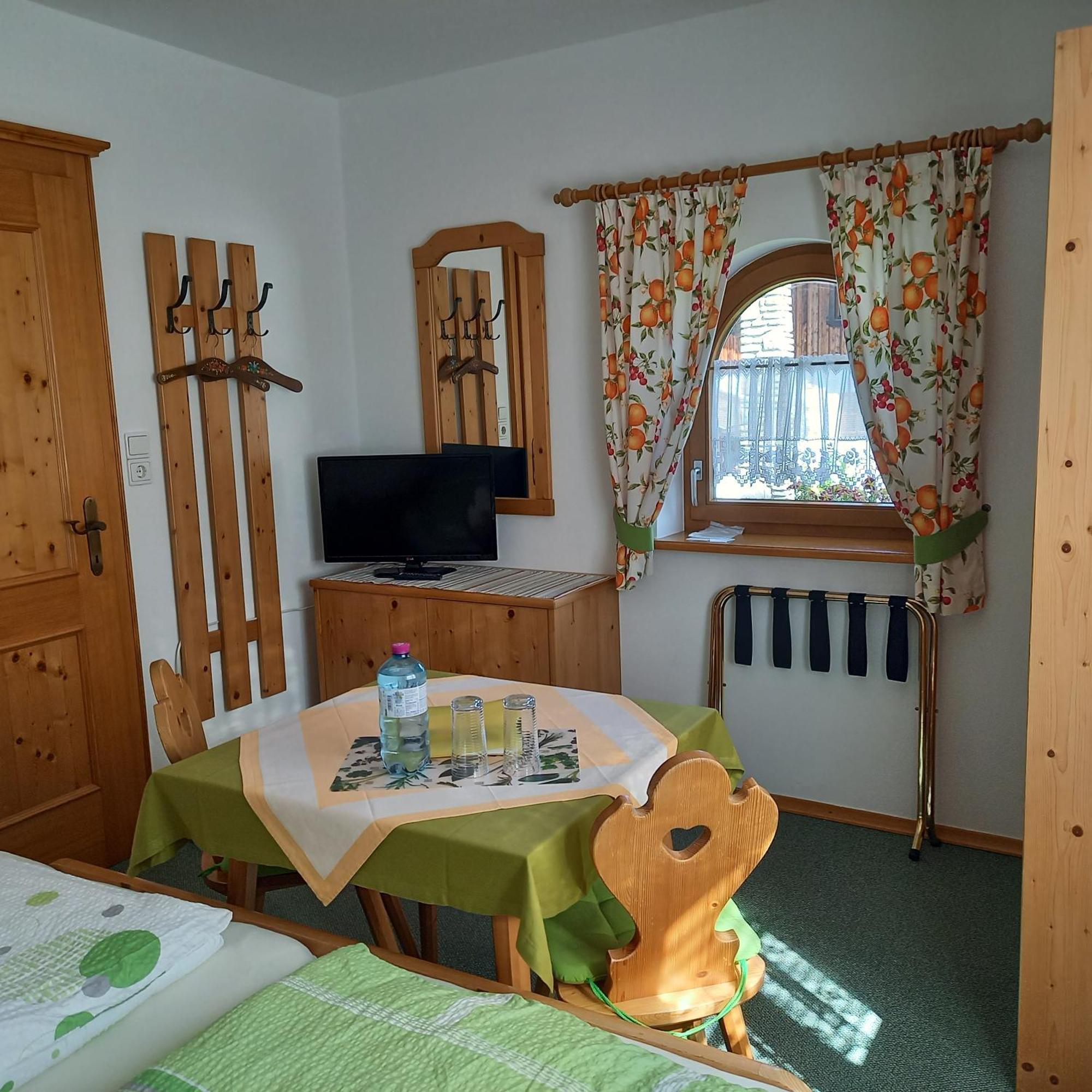 Gaestehaus Sieglinde Gosau Bagian luar foto